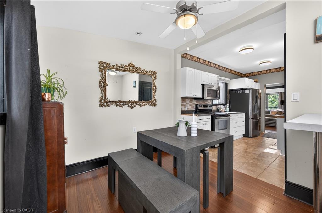 147 Strachan Street E Property Photo 16