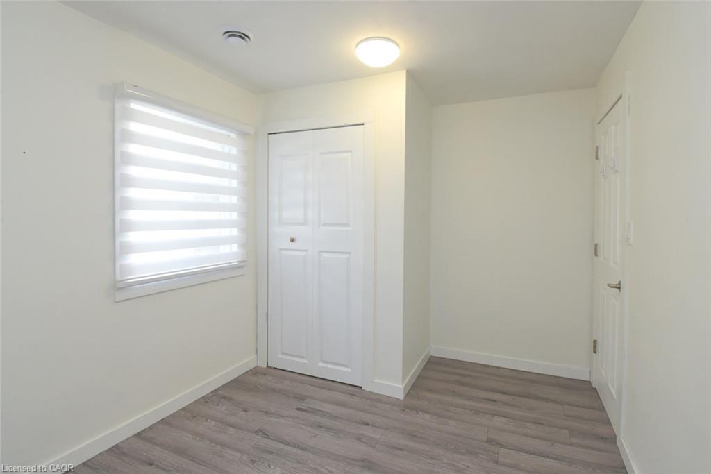 10 Graham Street Property Photo 13