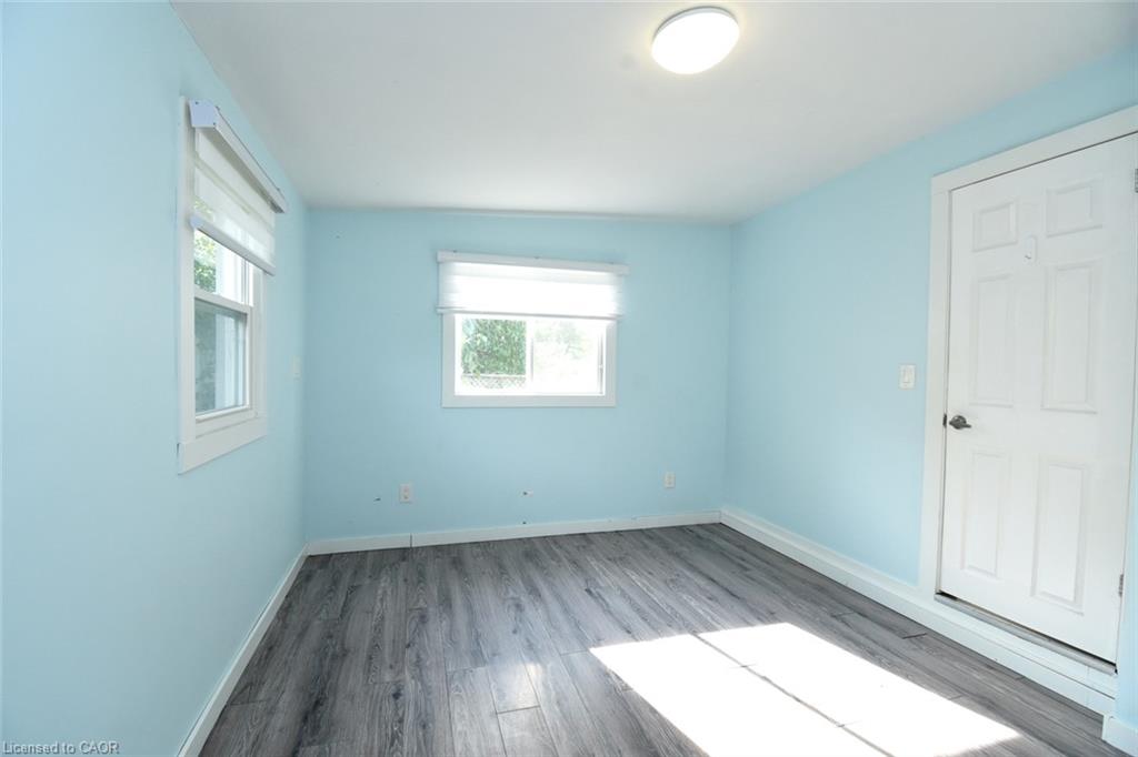 10 Graham Street Property Photo 17