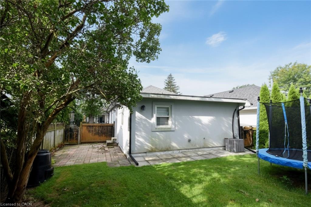 10 Graham Street Property Photo 21