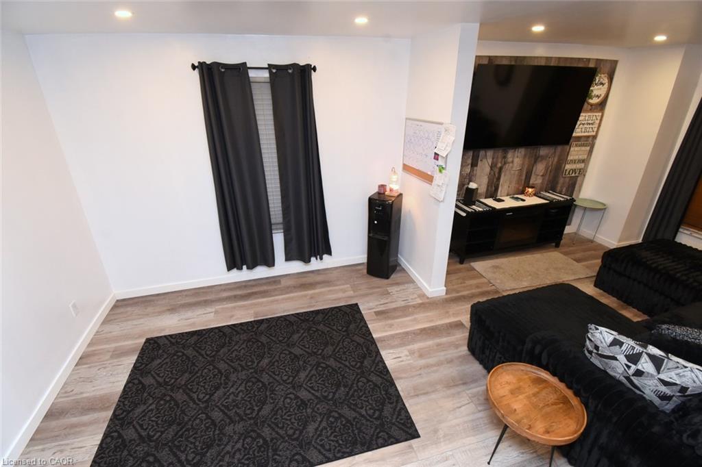 80 Francis Street Property Photo 8