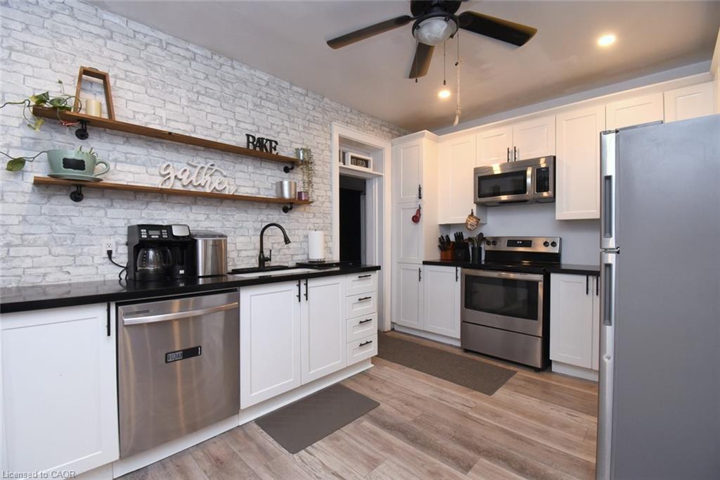 80 Francis Street Property Photo 14