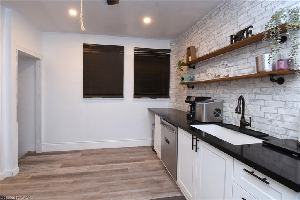 80 Francis Street Property Photo 17