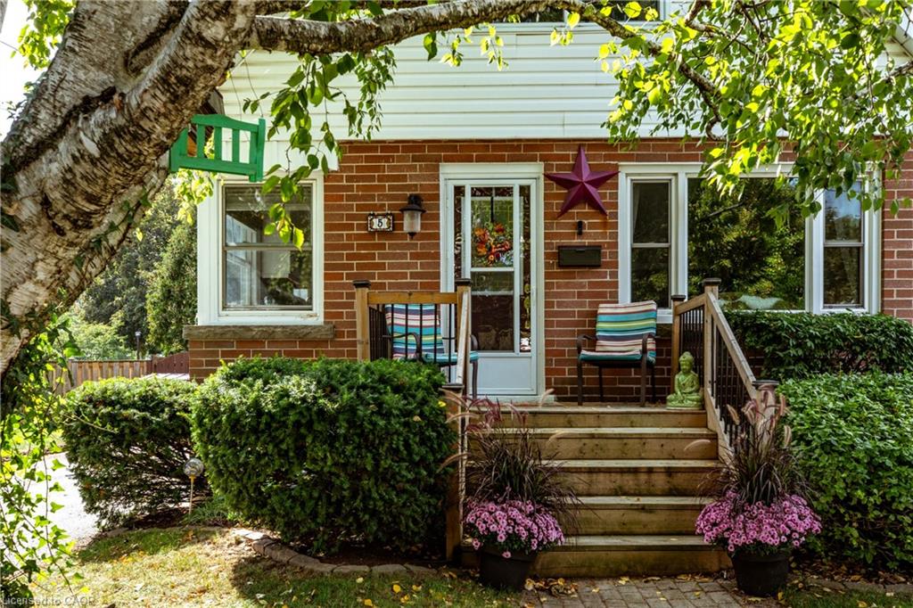 5 Cameron Avenue Property Photo 2