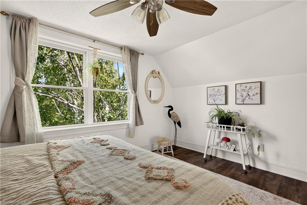 5 Cameron Avenue Property Photo 22
