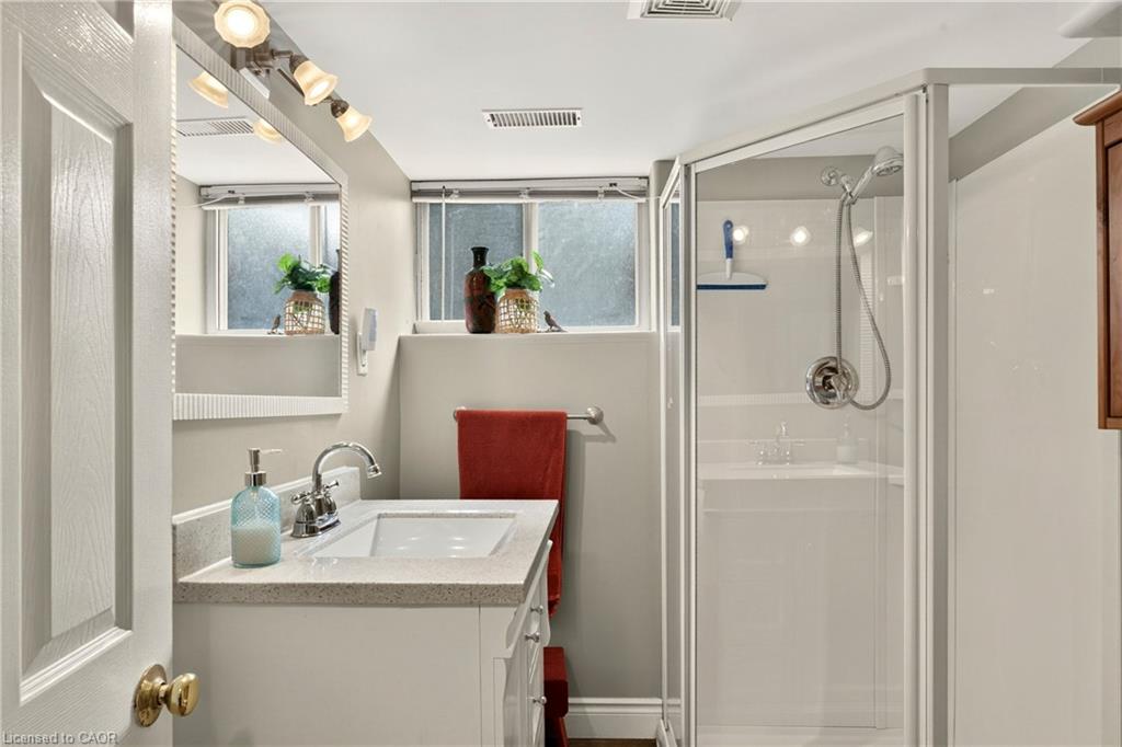 5 Cameron Avenue Property Photo 31