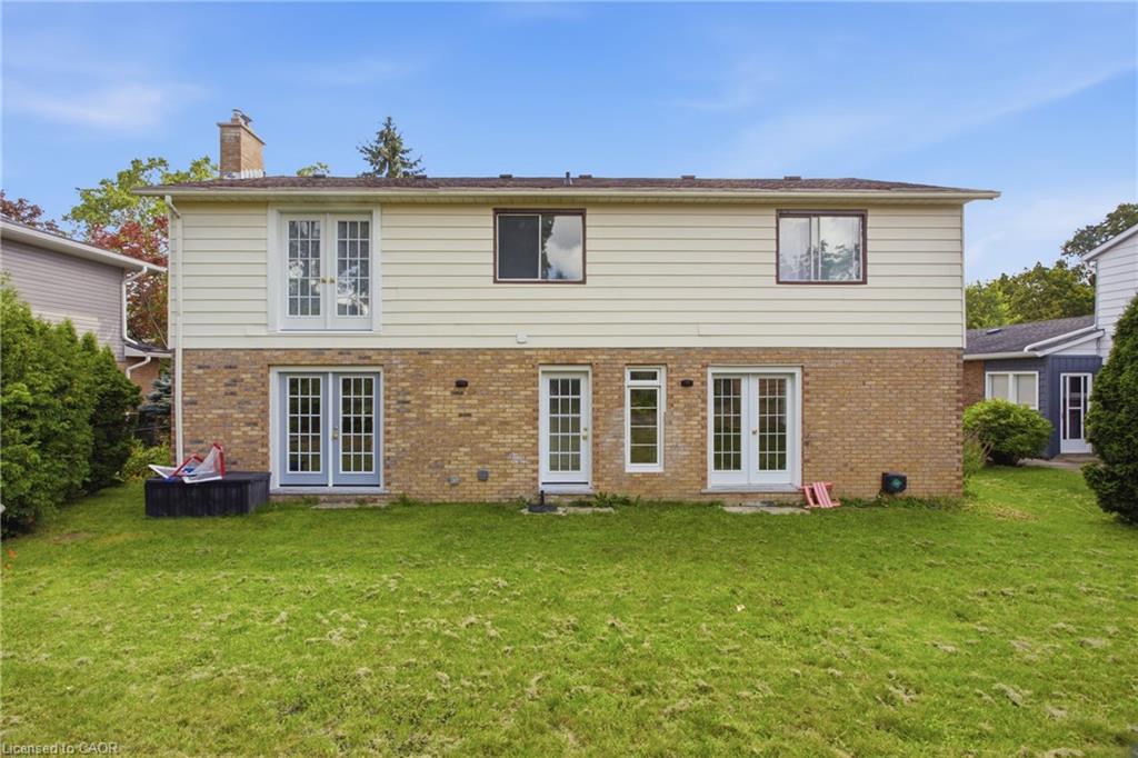 416 Clairbrook Crescent Property Photo 36
