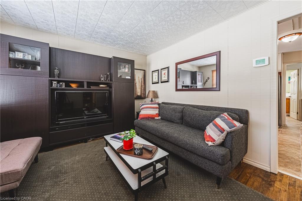 28 Munn Street Property Photo 5