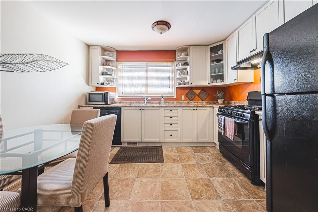 28 Munn Street Property Photo 9
