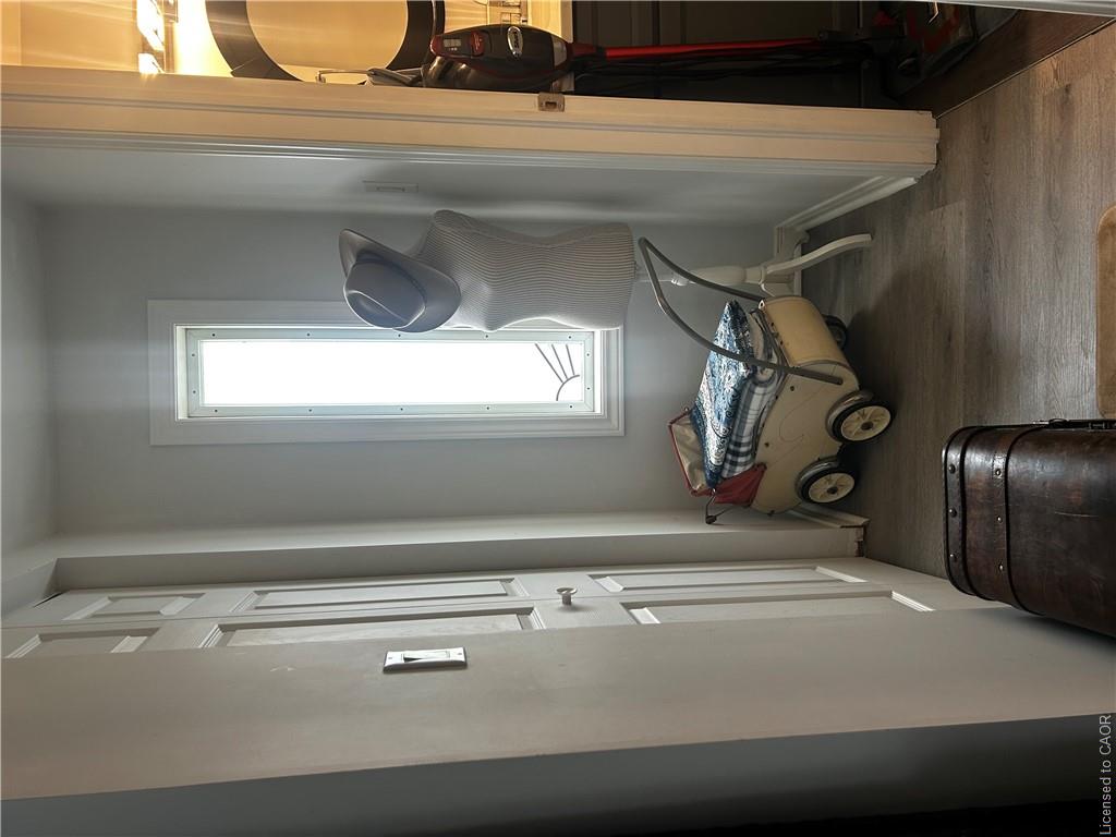 14 Pike Street Property Photo 10