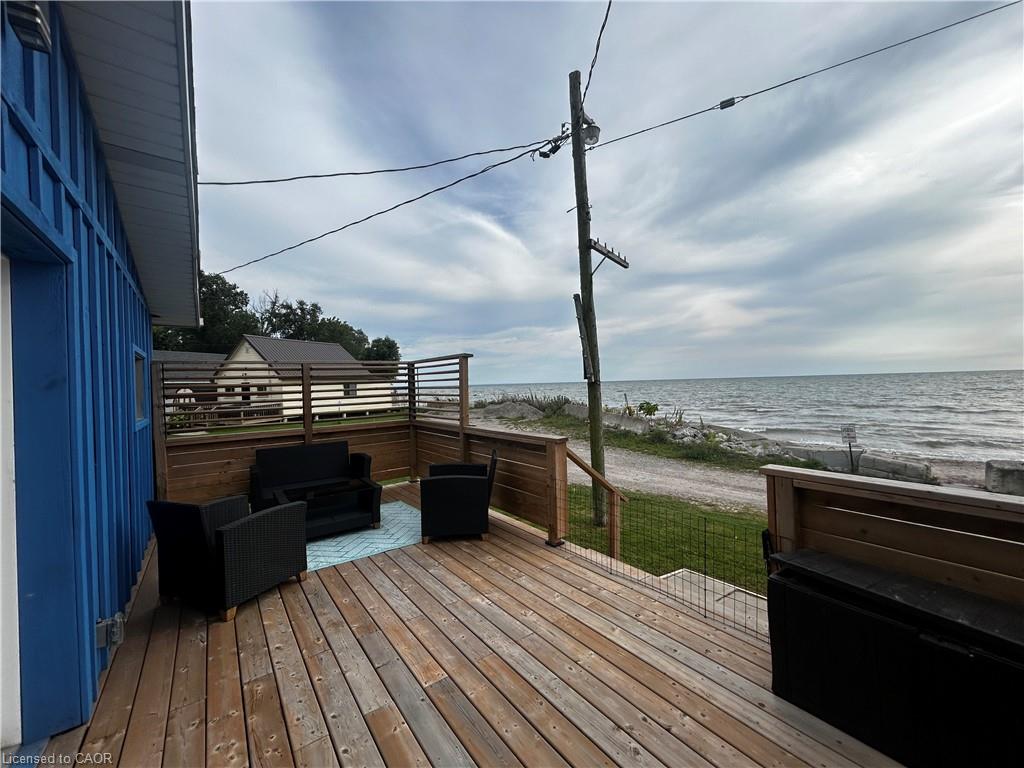 14 Pike Street Property Photo 12