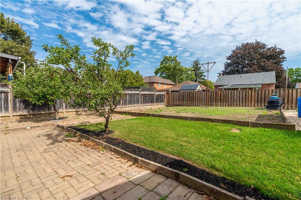 215 Rosedale Avenue Property Photo 37
