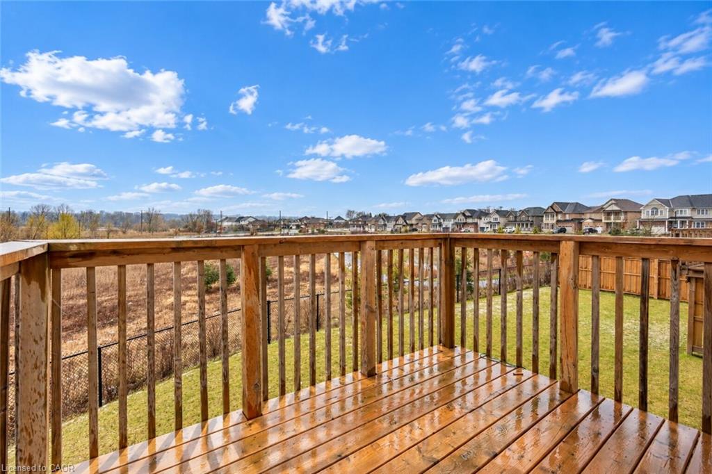 92 Longboat Run W Property Photo 17