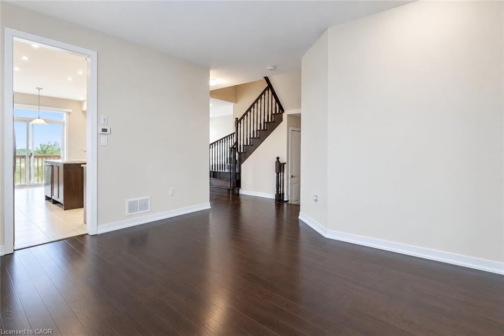 92 Longboat Run W Property Photo 22