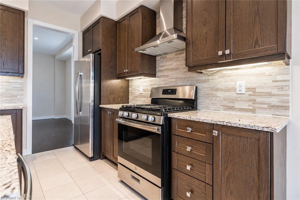 92 Longboat Run W Property Photo 25
