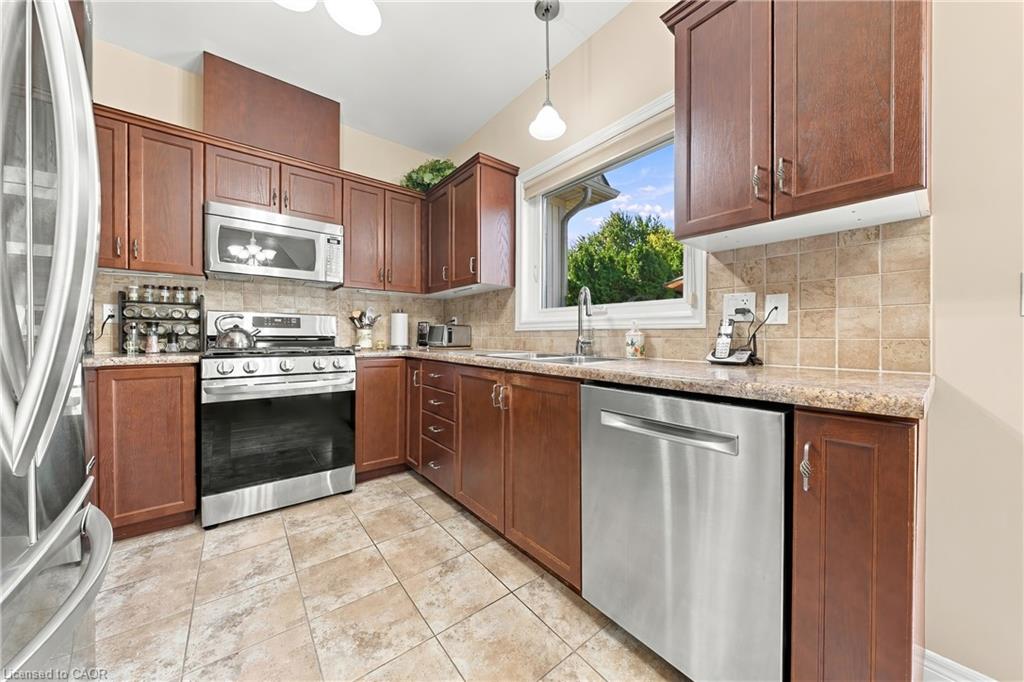 44-31 Book Road Property Photo 12