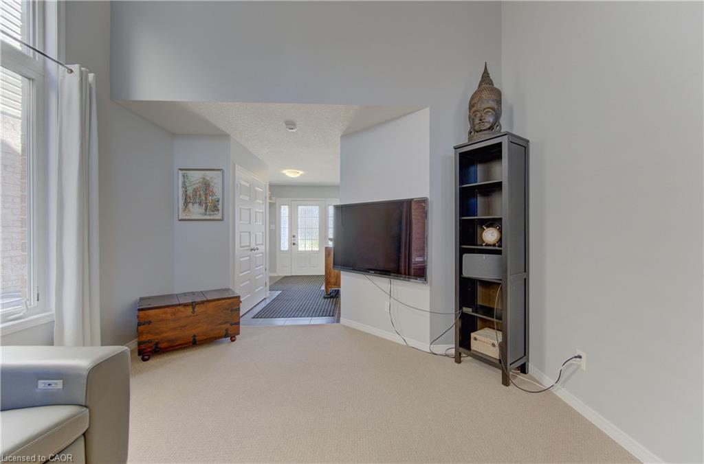 232 Cranbrook Street Property Photo 9