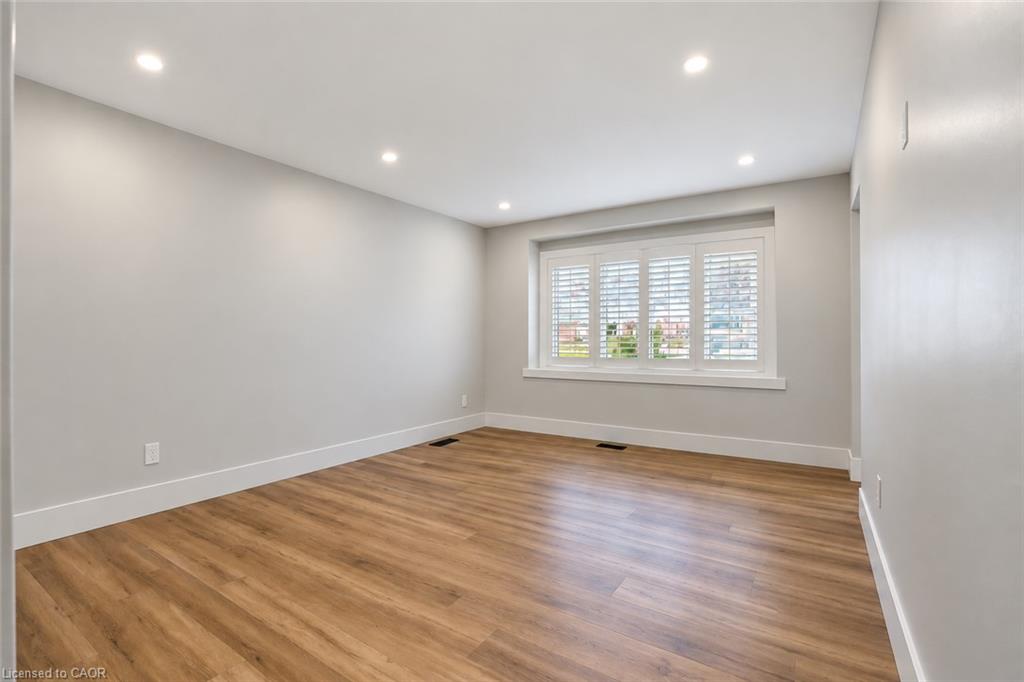 1-329 Rosedale Avenue Property Photo 2