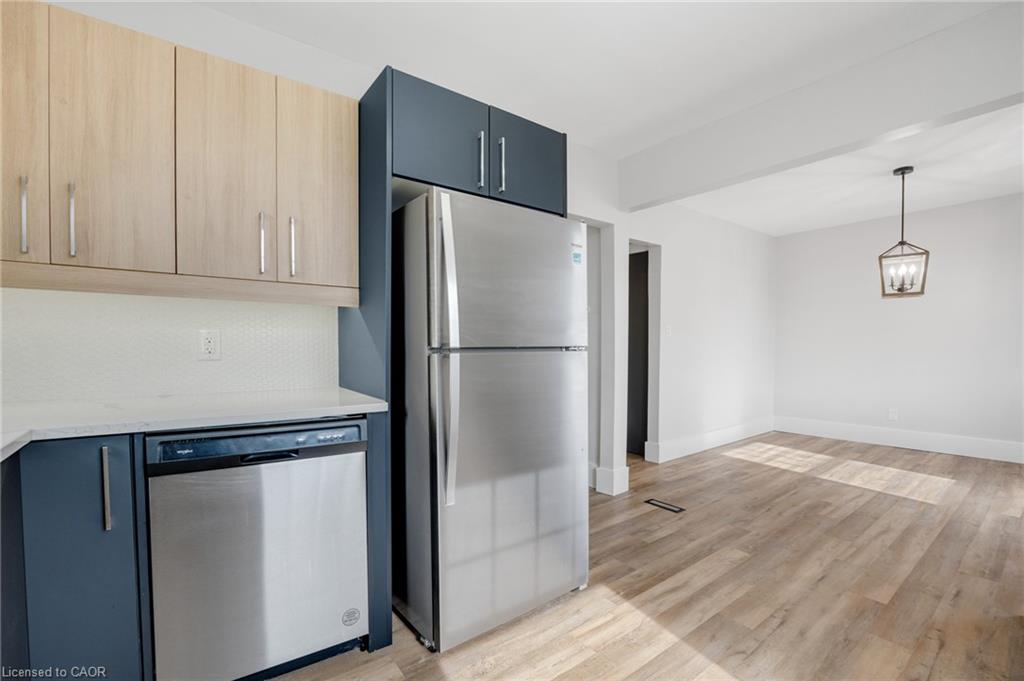 1-329 Rosedale Avenue Property Photo 8