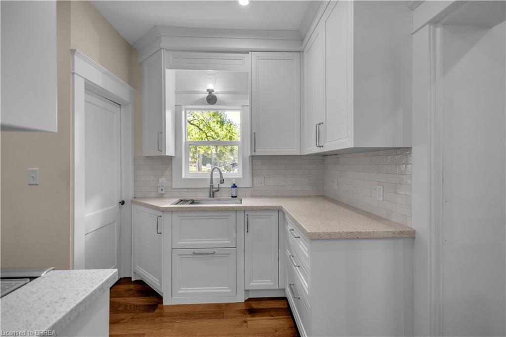 11 Tutela Heights Road Property Photo 15