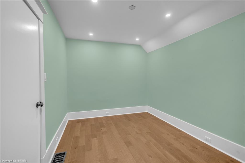 11 Tutela Heights Road Property Photo 26