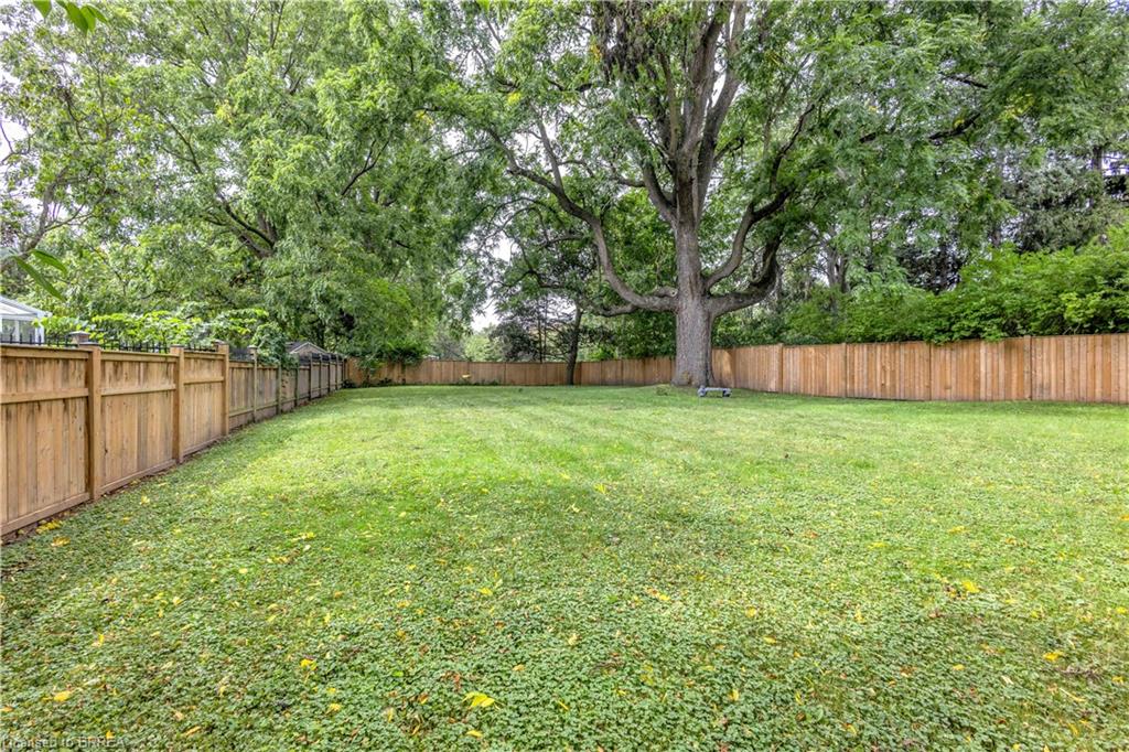 11 Tutela Heights Road Property Photo 37