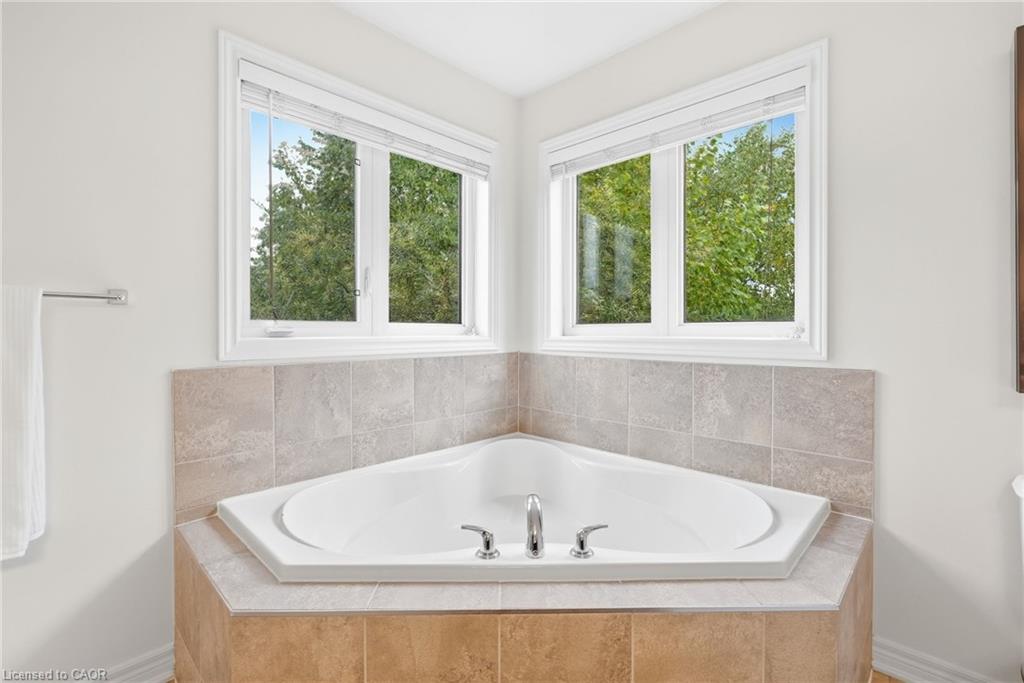 32 Wimberly Avenue Property Photo 25