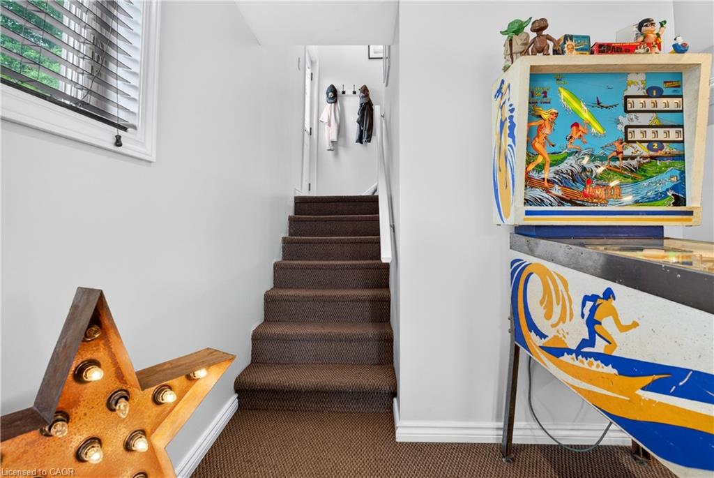 592 Aberdeen Avenue Property Photo 7