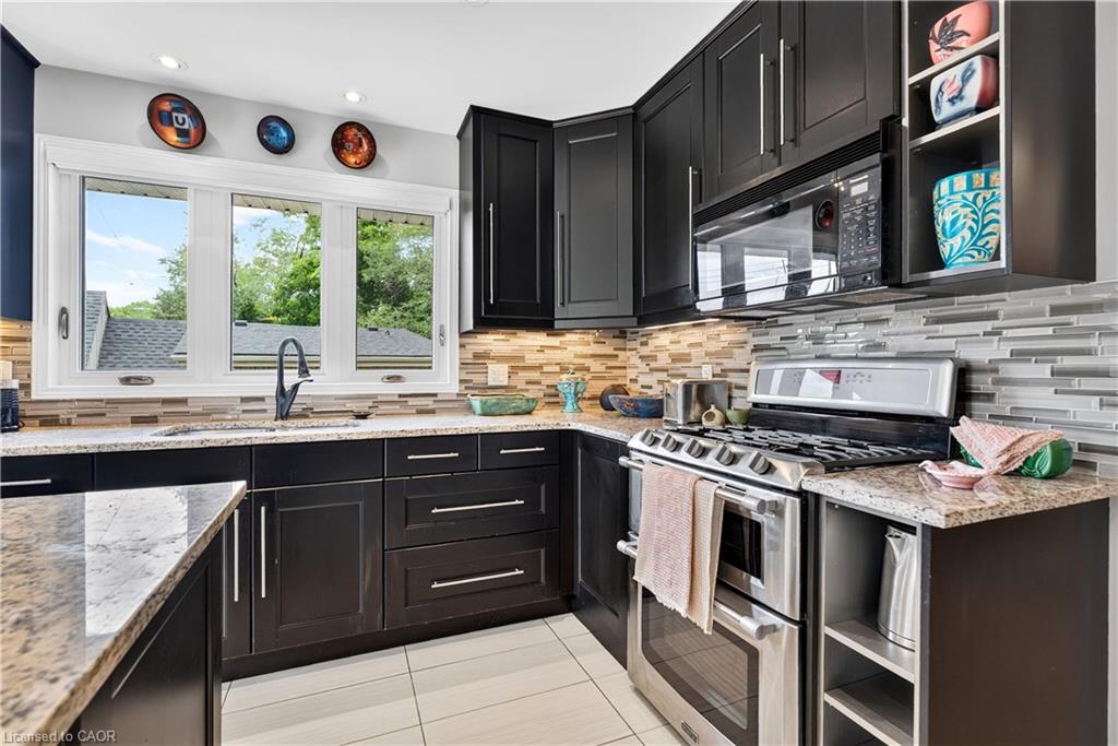 592 Aberdeen Avenue Property Photo 14