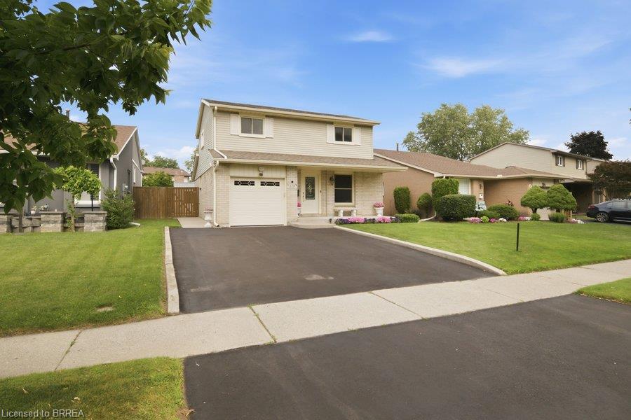 119 Brantwood Park Road Property Photo 3