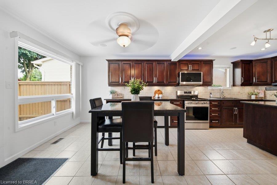 119 Brantwood Park Road Property Photo 14