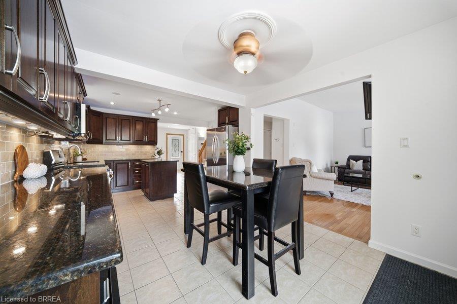 119 Brantwood Park Road Property Photo 15