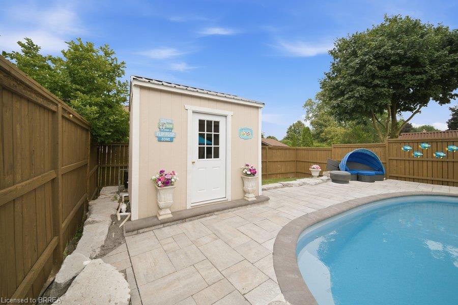 119 Brantwood Park Road Property Photo 36
