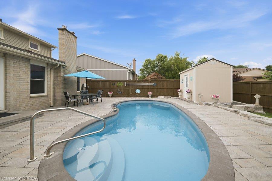 119 Brantwood Park Road Property Photo 39