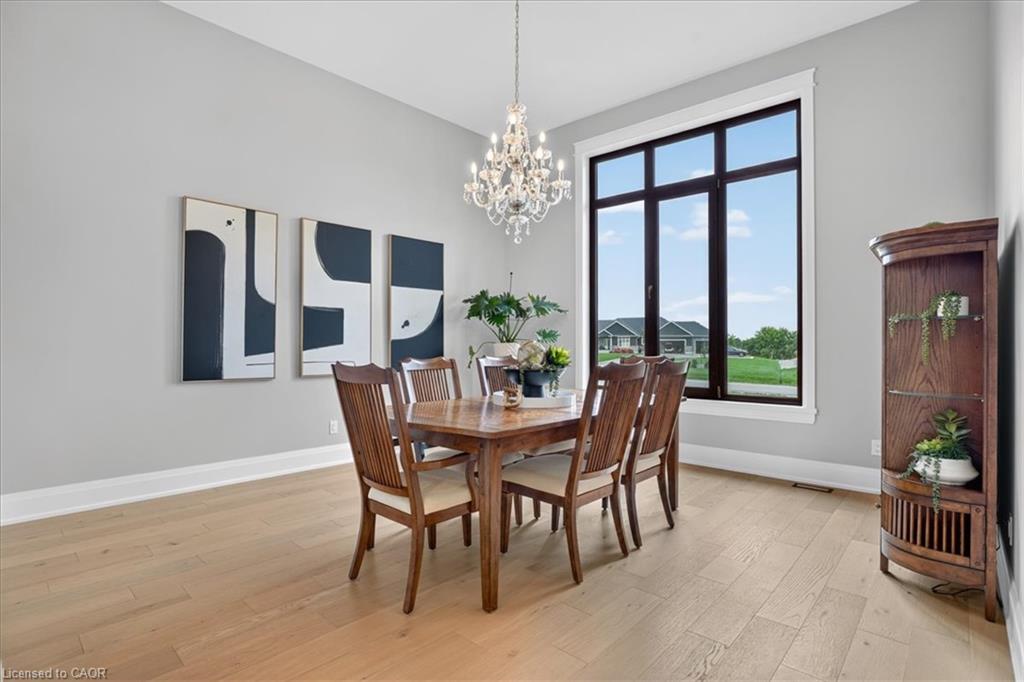 8-670 Bishopsgate Road Property Photo 13