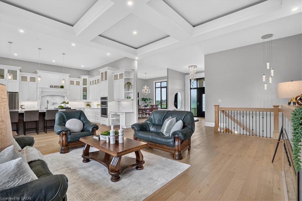 8-670 Bishopsgate Road Property Photo 17