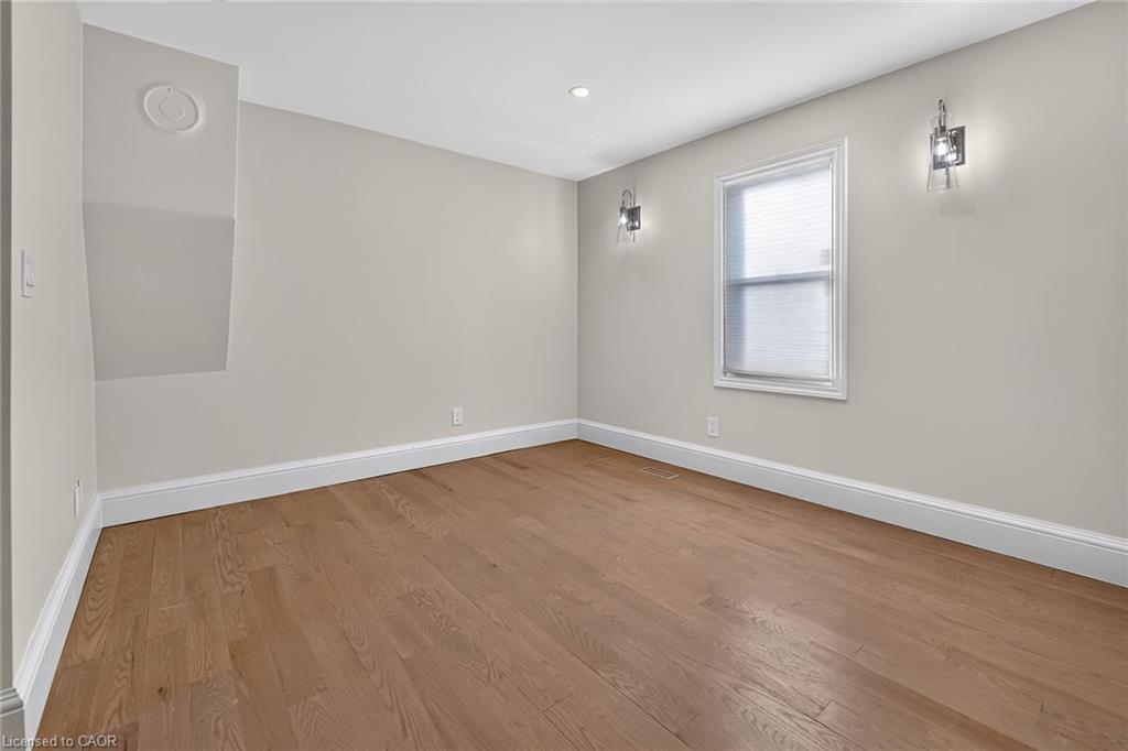 42 Ontario Street Property Photo 22