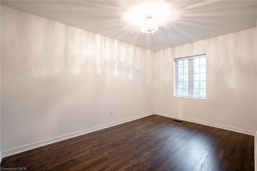 2039 Wakely Street Property Photo 13