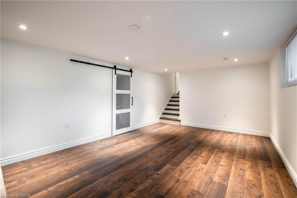2039 Wakely Street Property Photo 16