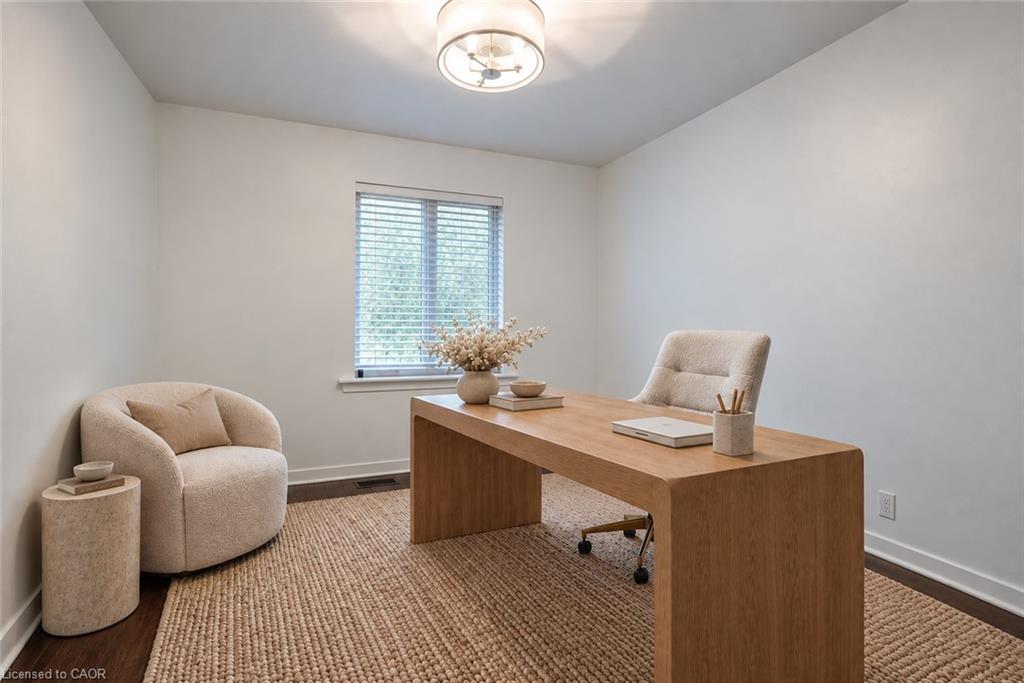 2039 Wakely Street Property Photo 16