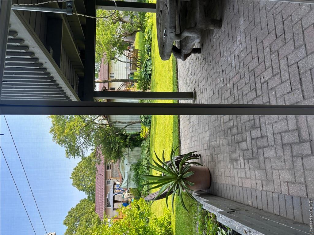 B-59 Nathaniel Crescent Property Photo 18