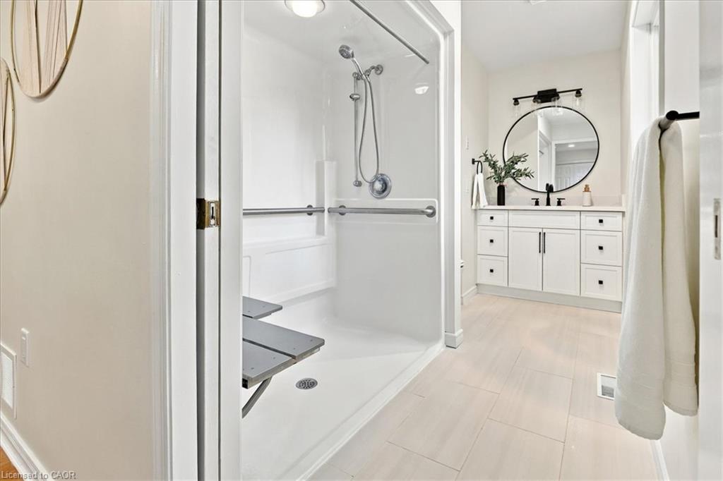 150 Wesley Crescent Property Photo 17