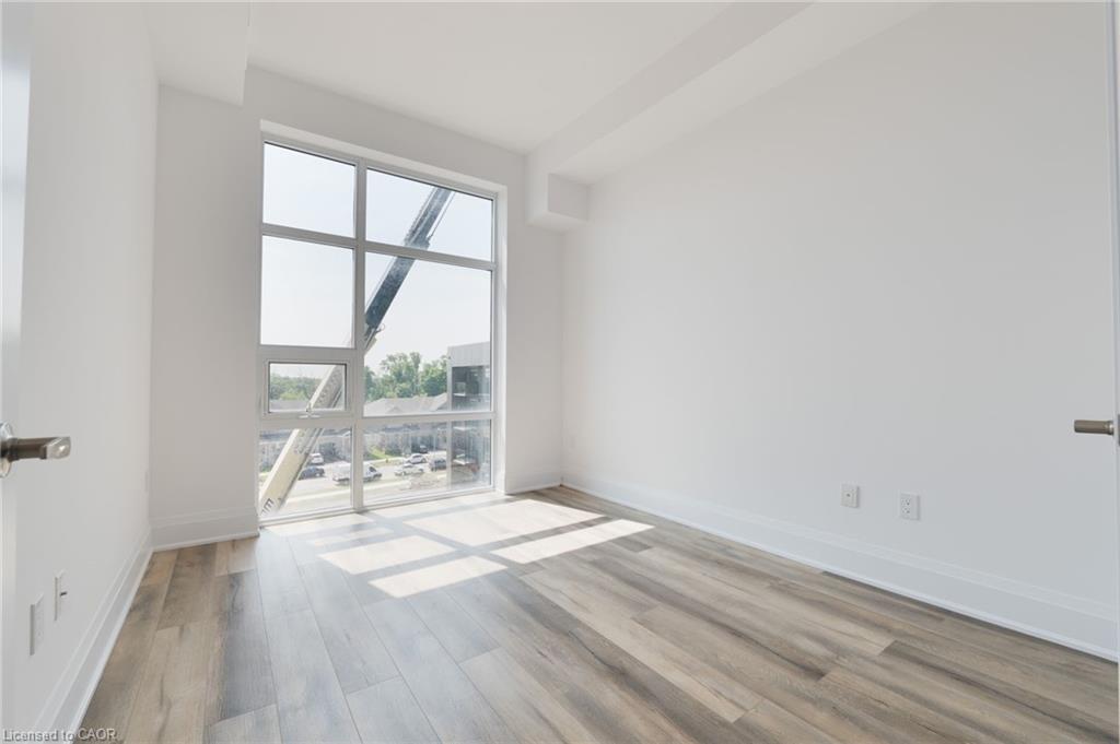 413-470 Dundas Street E Property Photo 4