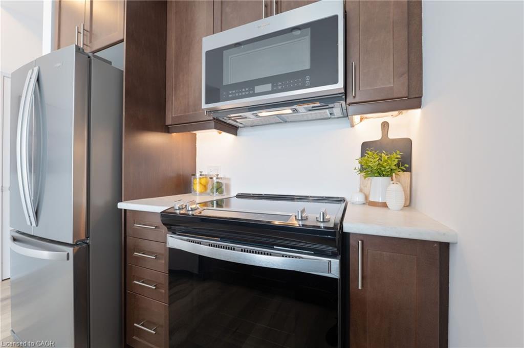 413-470 Dundas Street E Property Photo 8