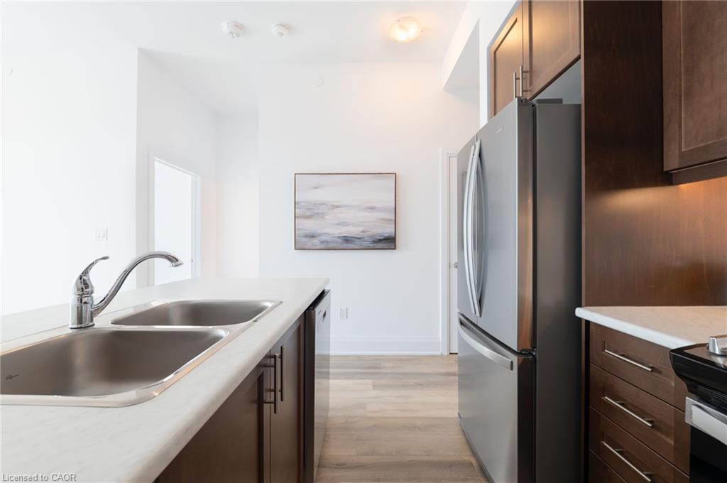 413-470 Dundas Street E Property Photo 10