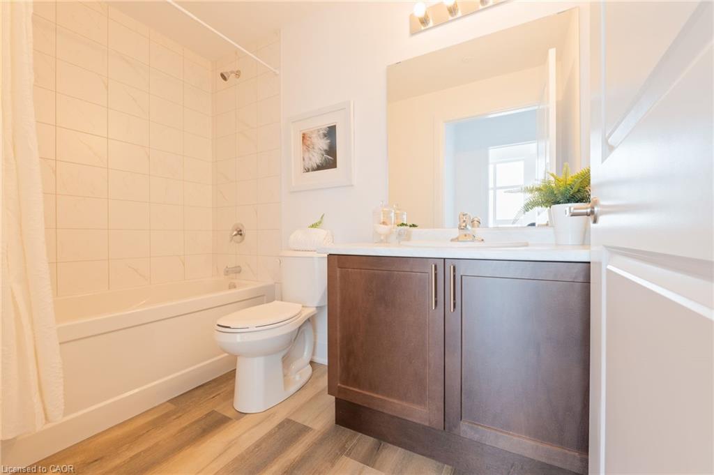 413-470 Dundas Street E Property Photo 11