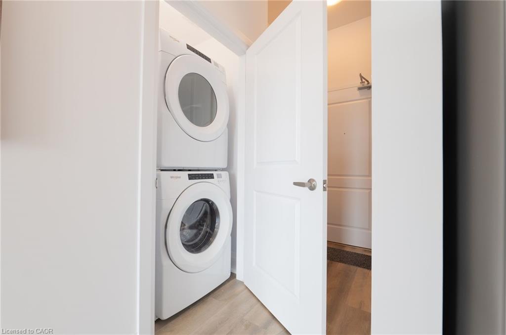 413-470 Dundas Street E Property Photo 17