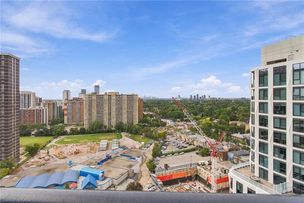 2010-60 Central Park Roadway Property Photo 22