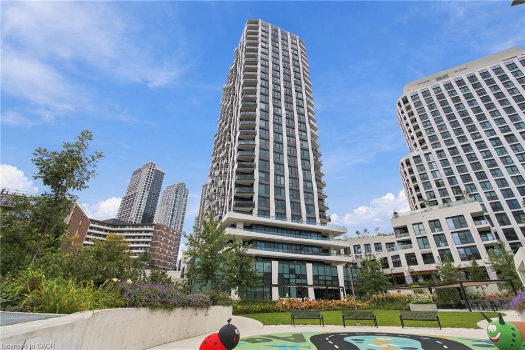 2010-60 Central Park Roadway Property Photo 29