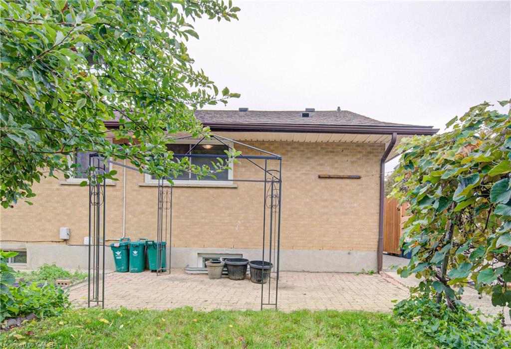 20 Gail Street Property Photo 43